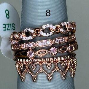 Bomb Party Delicates Rose Quartz on Rose Gold